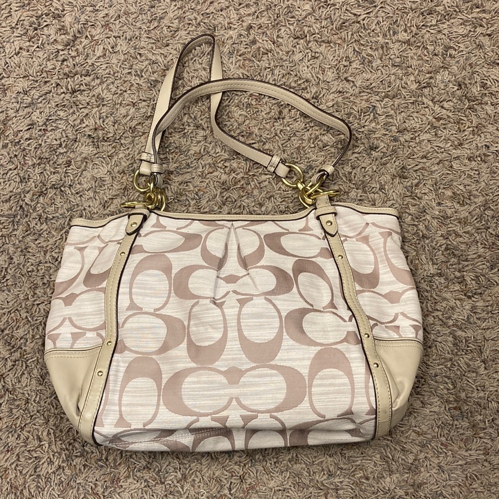 AUTHENTIC Coach cream/light brown coach logo printed purse.